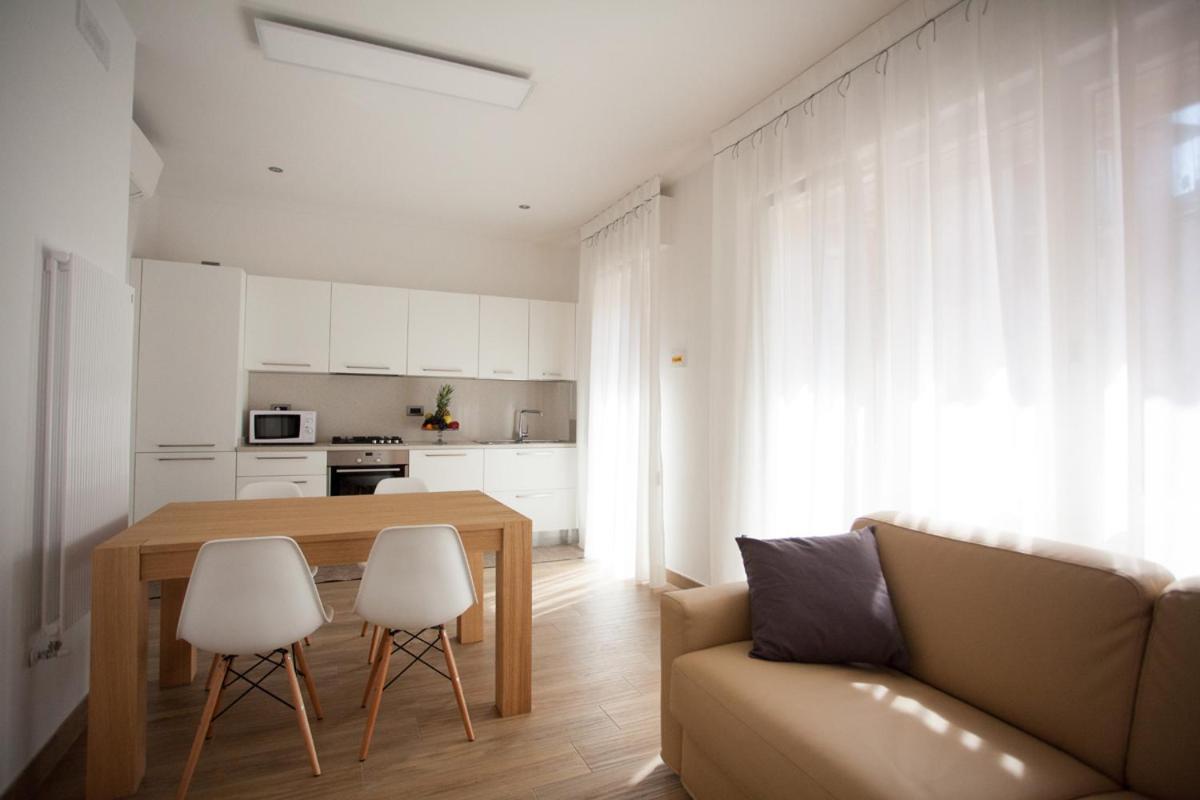 Casa Di Lucia Bed & Breakfast คิออกเจีย ภายนอก รูปภาพ